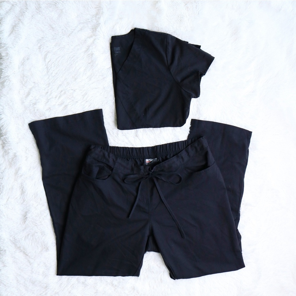 GREY’S ANATOMY by BARCO Black Scrub Set